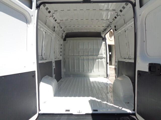 Peugeot Boxer 330 2.2 BlueHDi 120 S&S PC-TN Furgone