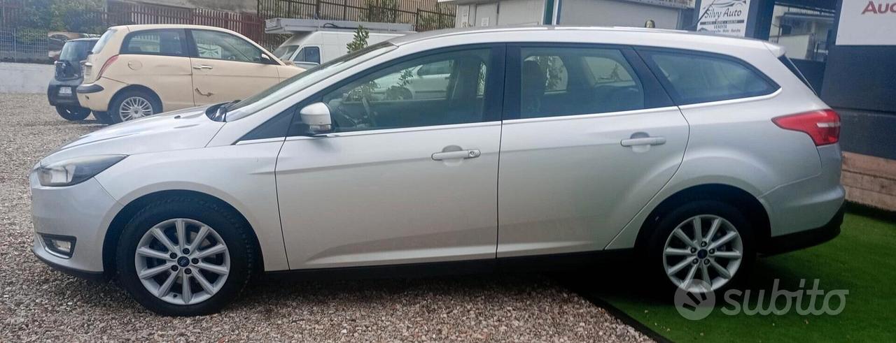 Ford Focus 1.5 TDCi 120 CV Start&Stop Powershift SW Titanium
