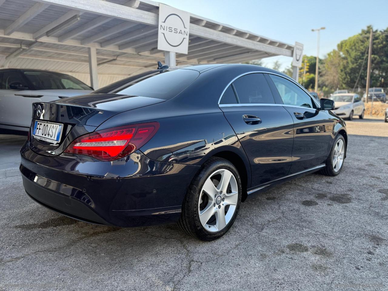 MERCEDES-BENZ CLA 180 d Automatic Business
