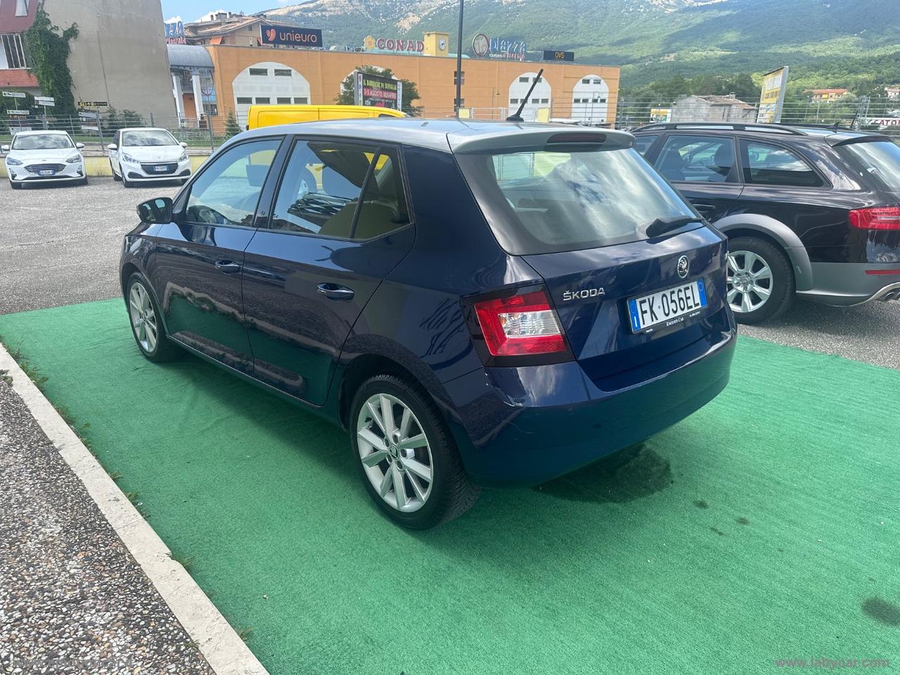 SKODA Fabia 1.0 MPI 60 CV Twin Color D.E. Arg. - 2017
