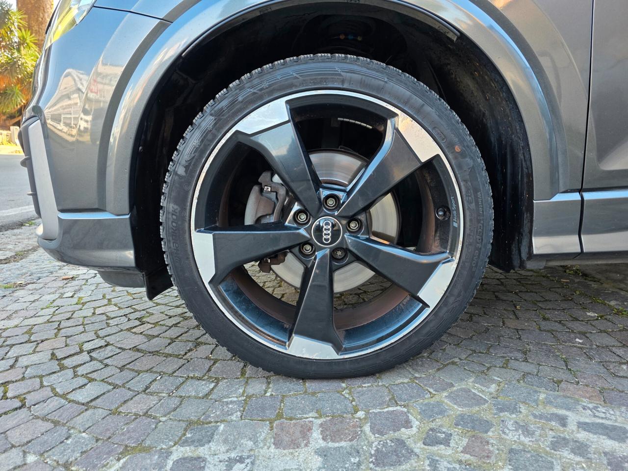 Audi Q2 2.0 TDI quattro S tronic S line TETTO CERCI 19
