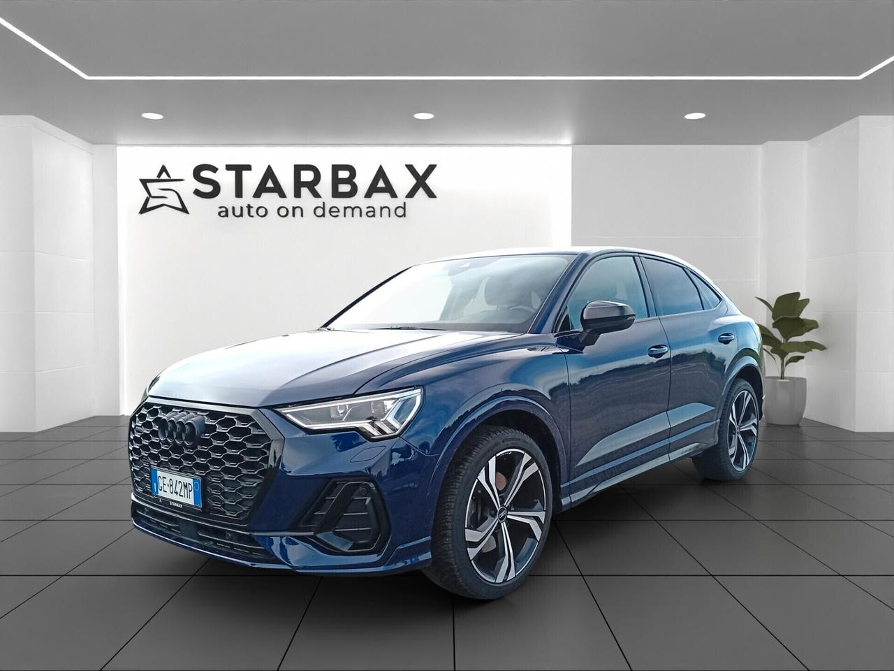 Audi Q3 SPB 40 TDI Identity Black S line edition 200CV