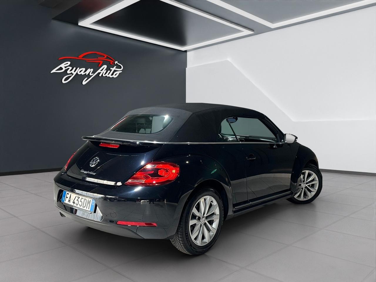 Volkswagen Maggiolino Cabrio 2.0 TDI DSG Design BlueMotion Technology