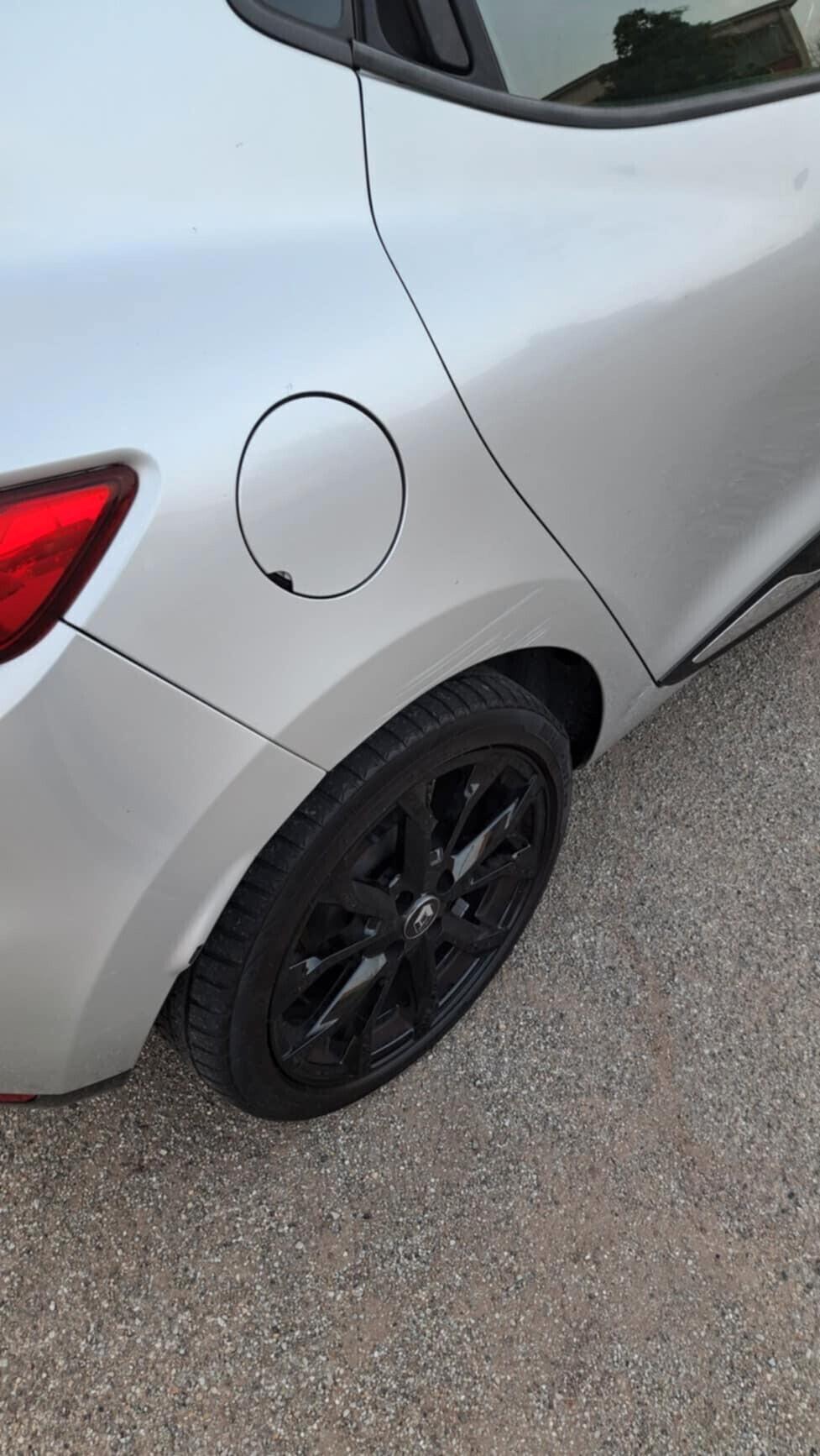 Renault Clio 1.2 16V 5 porte GPL Yahoo!