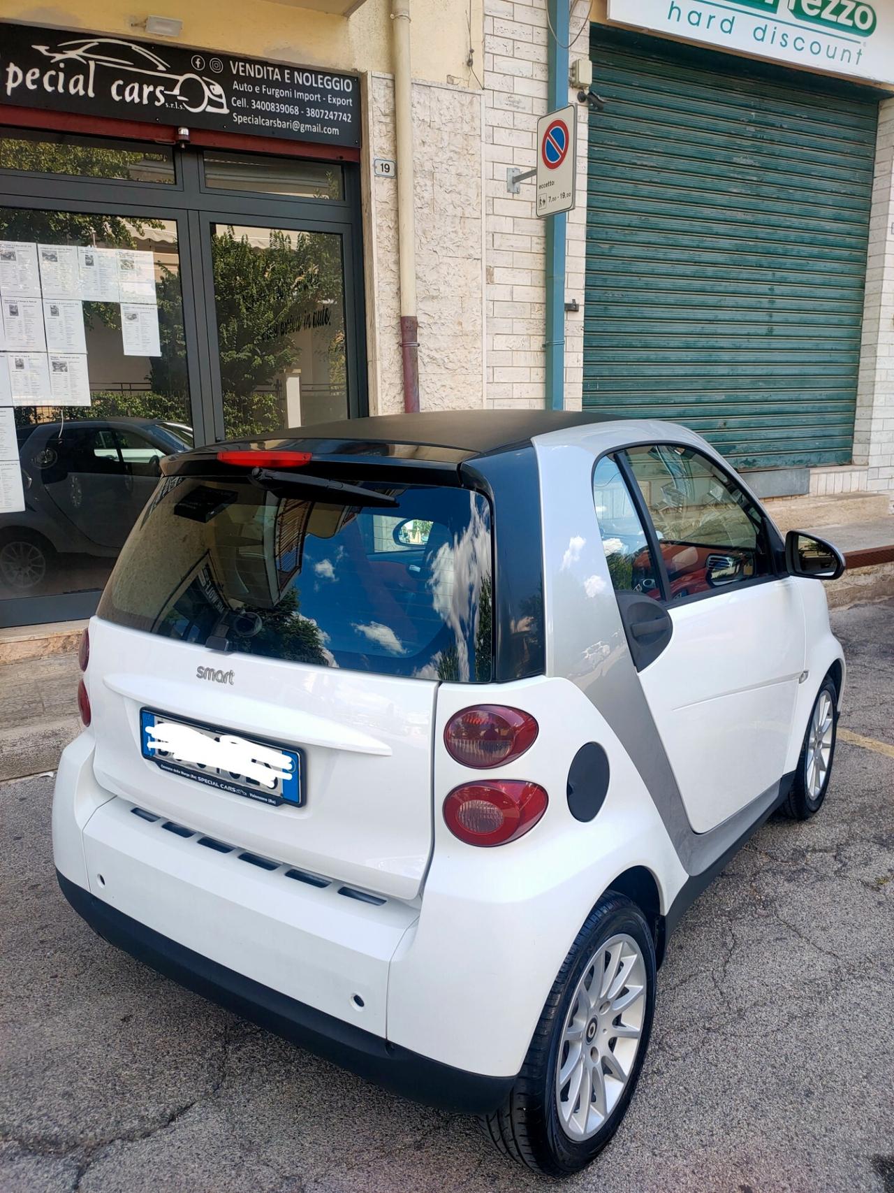 Smart ForTwo 1000 52 kW coupé passion