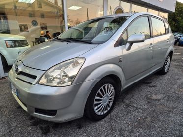 Toyota Corolla Verso 5posti