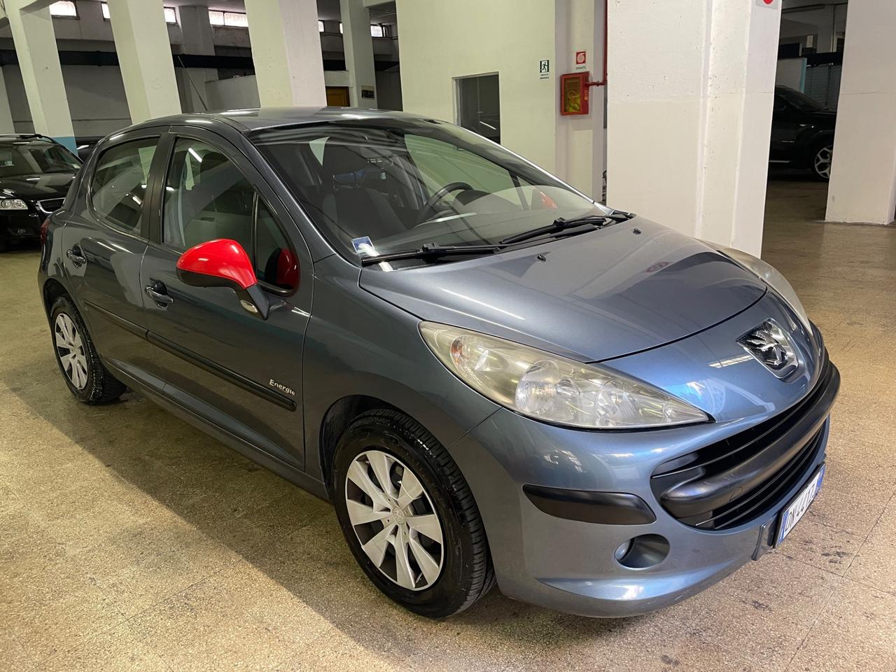 Peugeot 207 1.4 8V 75CV 5p. Energie