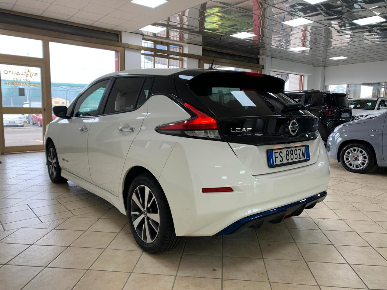 Nissan Leaf Tekna 40kWh 150cv *IVA DEDUCIBILE*