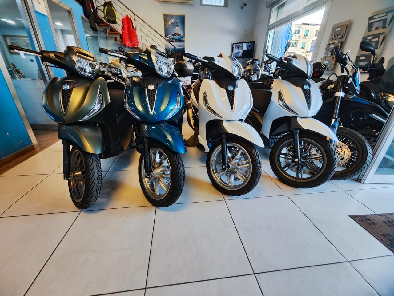 Piaggio Beverly 400 NUOVO 2024