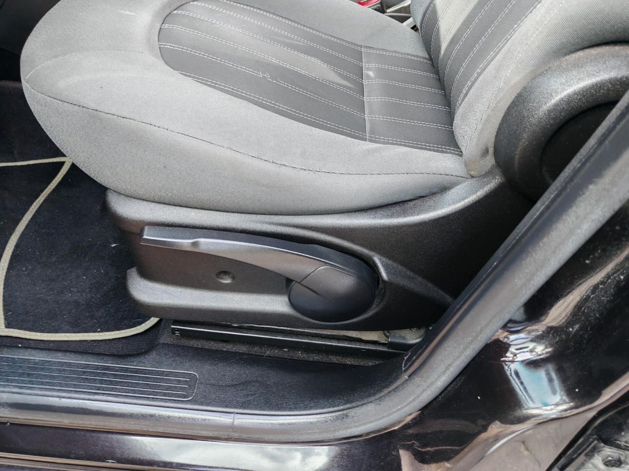 Lancia MUSA 1.4 8V Ecochic (GPL) Gold 2012