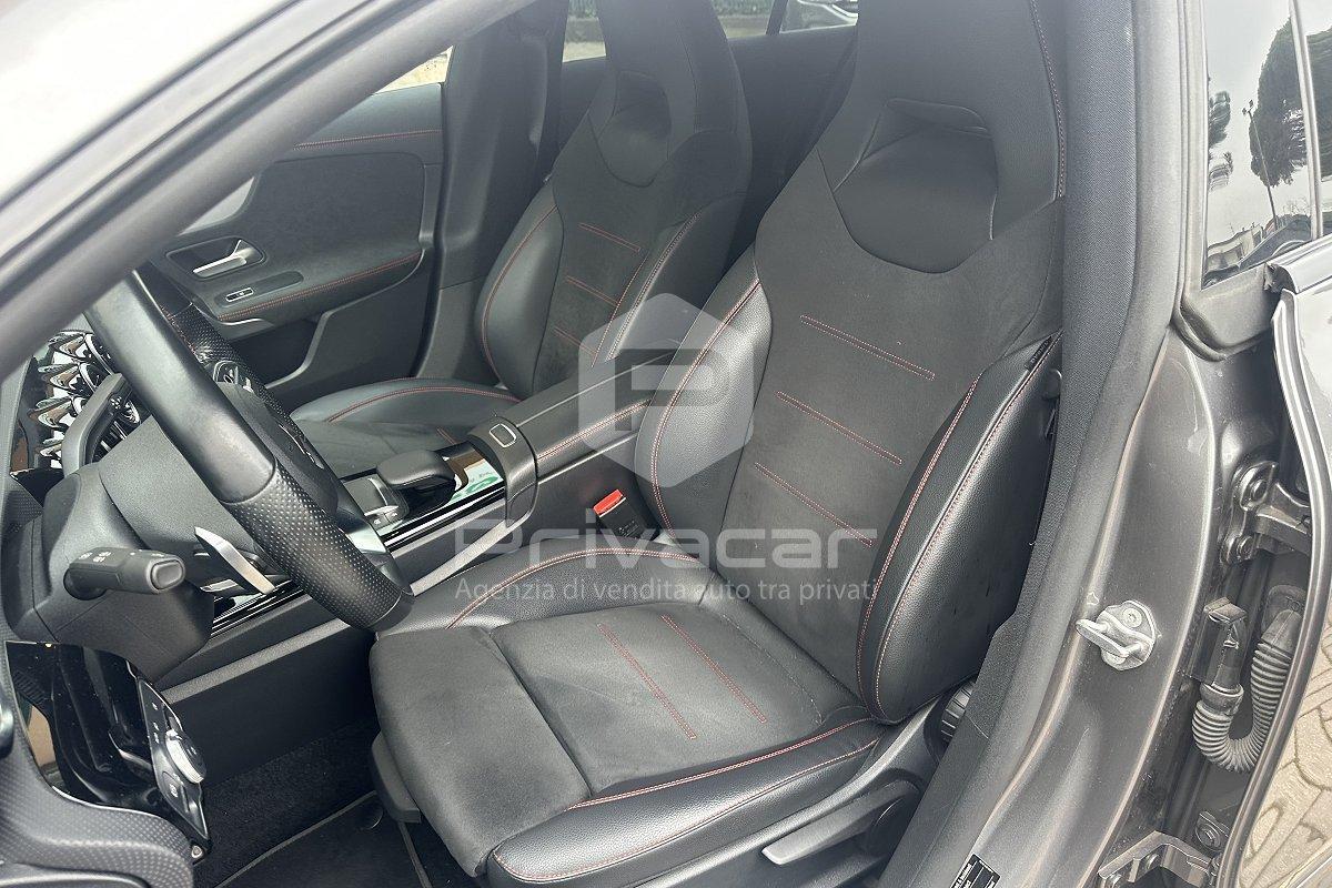 MERCEDES CLA 200 d Automatic Premium