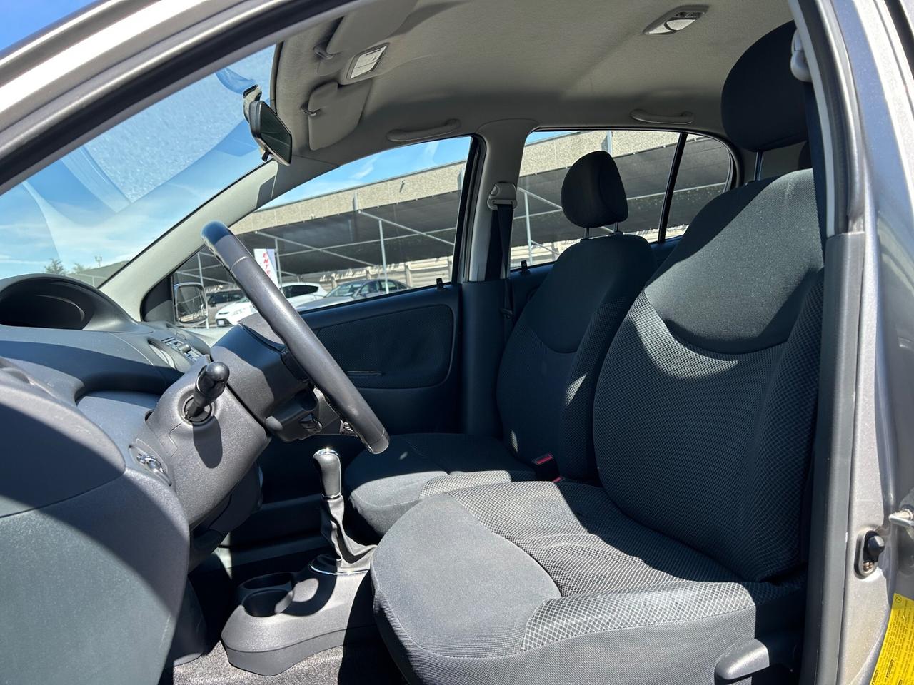 Toyota Yaris 1.3i 16V 5P FRIZIONE NUOVA