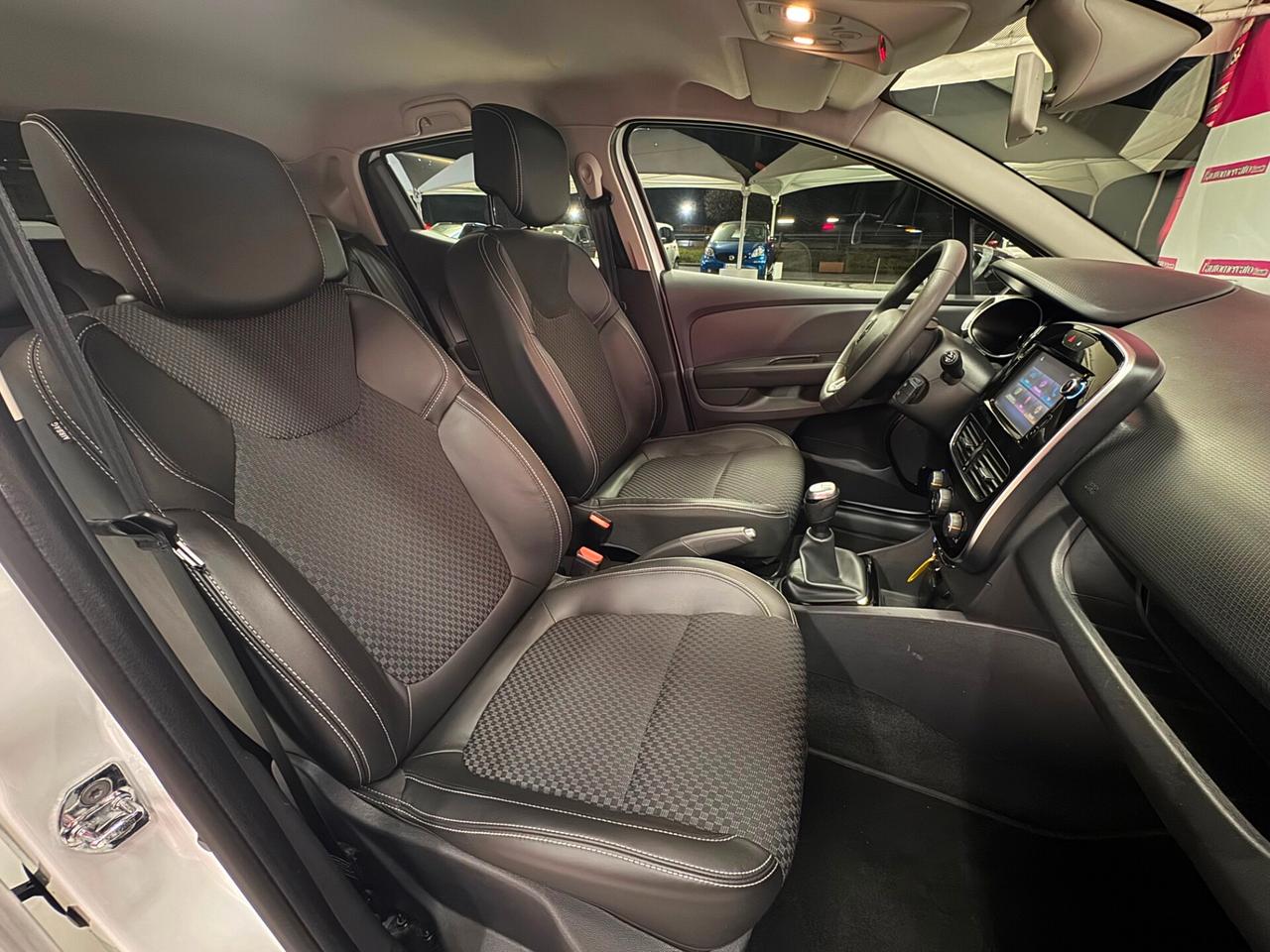 RENAULT Clio 4ª serie Clio dCi 8V 75 CV 5 port...