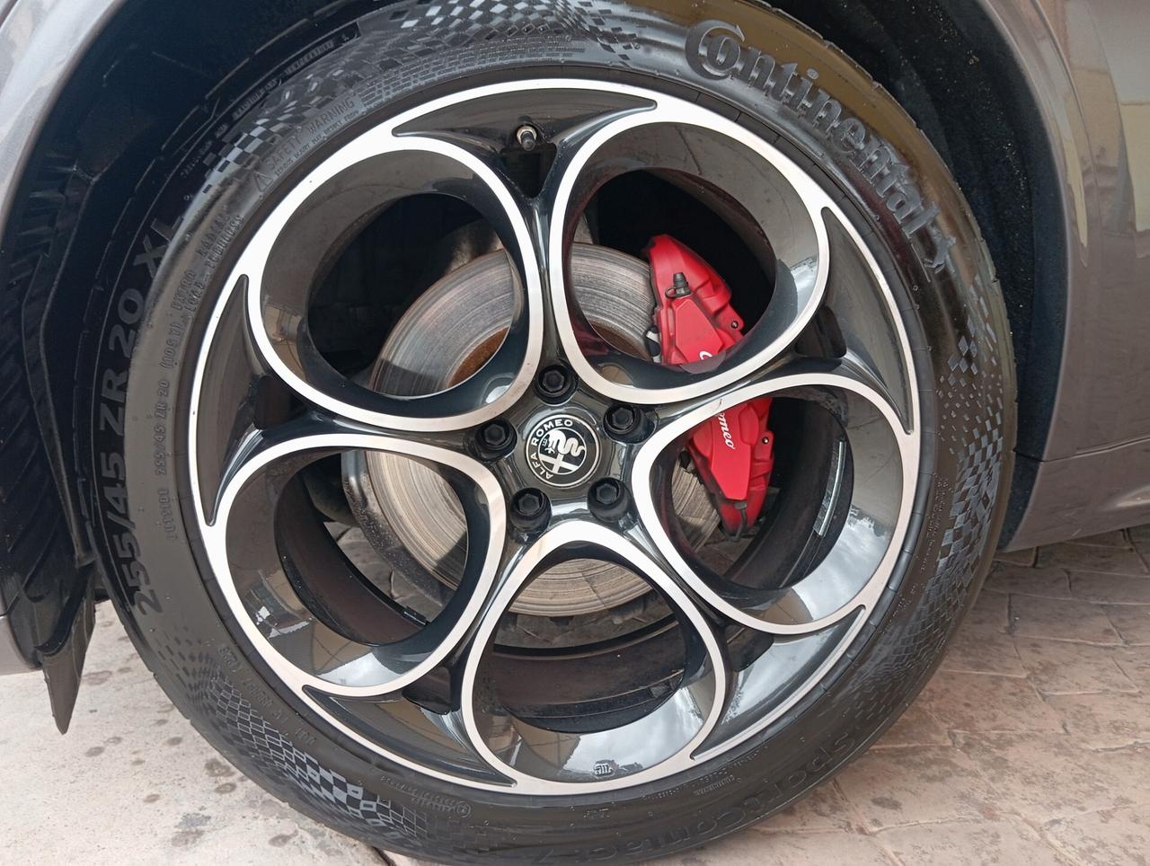 Alfa Romeo Stelvio 2.2 Turbodiesel 210 CV AT8 Q4 Veloce