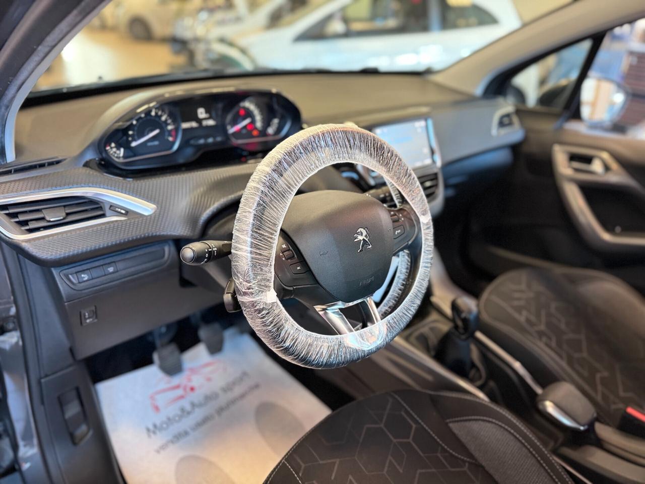 Peugeot 2008 PureTech 82 Allure