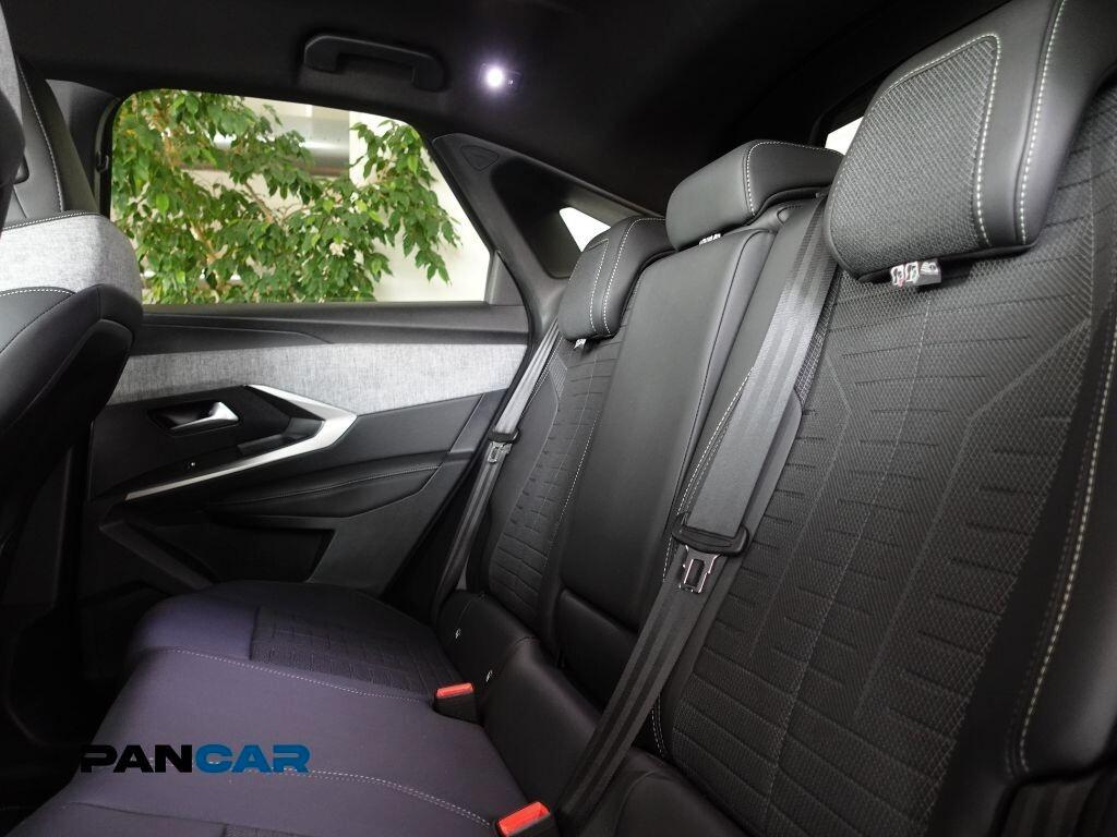 Peugeot 3008 Hybrid 145 e-DCS6 GT