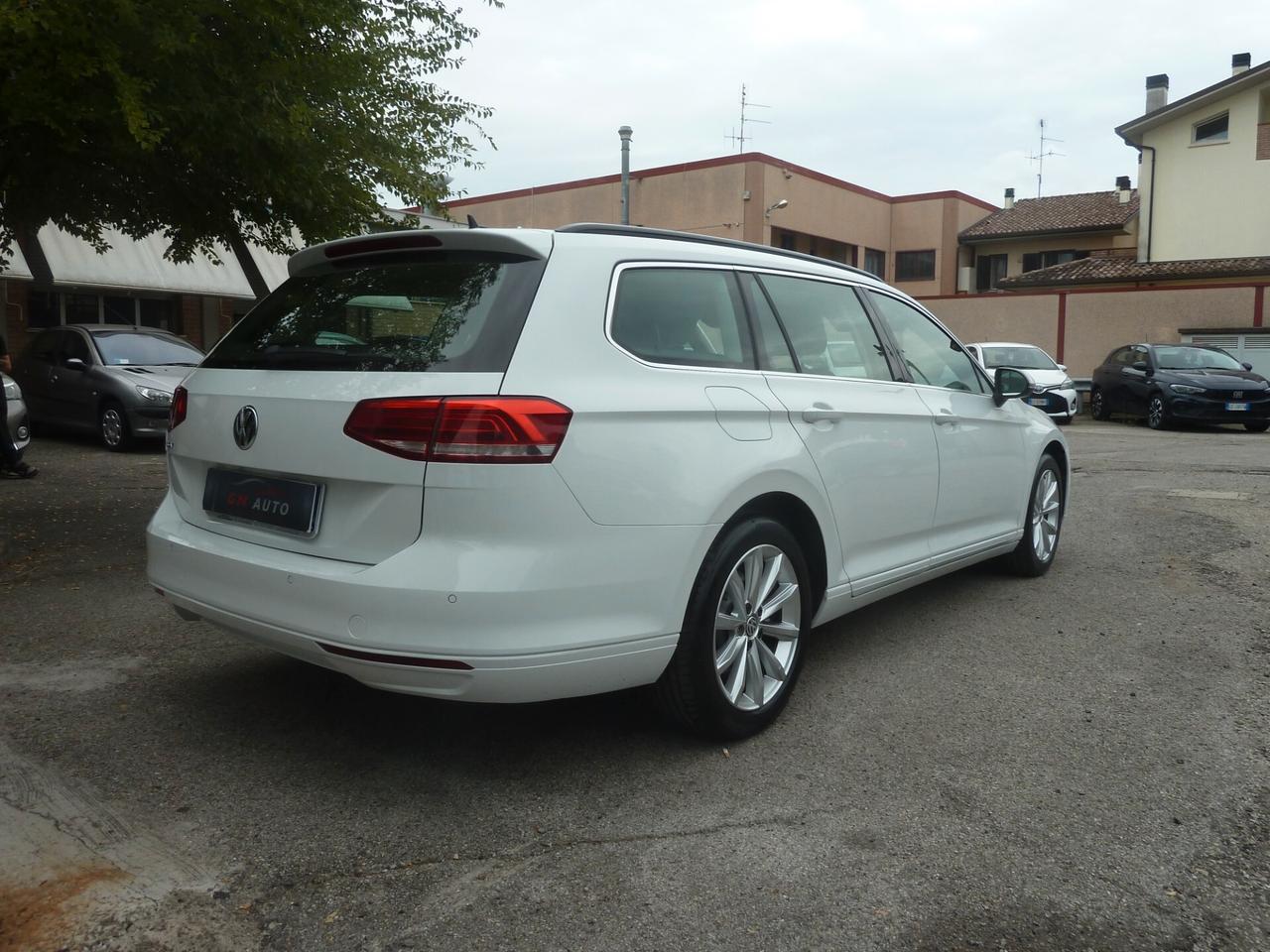 Volkswagen Passat Variant 1.6 TDI Business BlueMotion Technology
