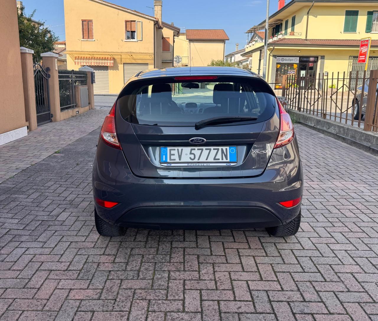Ford Fiesta 1.4 5p. Bz.- GPL OK Neopatentati