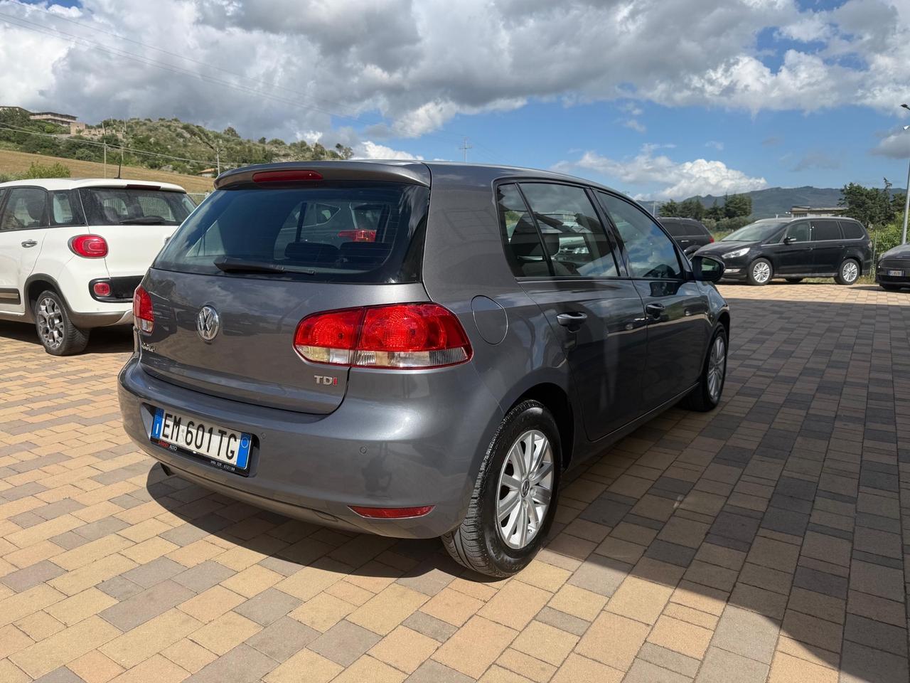 Volkswagen Golf 1.6 TDI DPF 5p. Highline