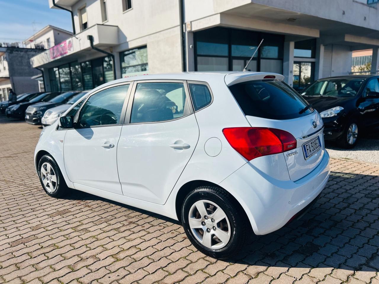 Kia Venga 1.4 CRDi 90CV Cool