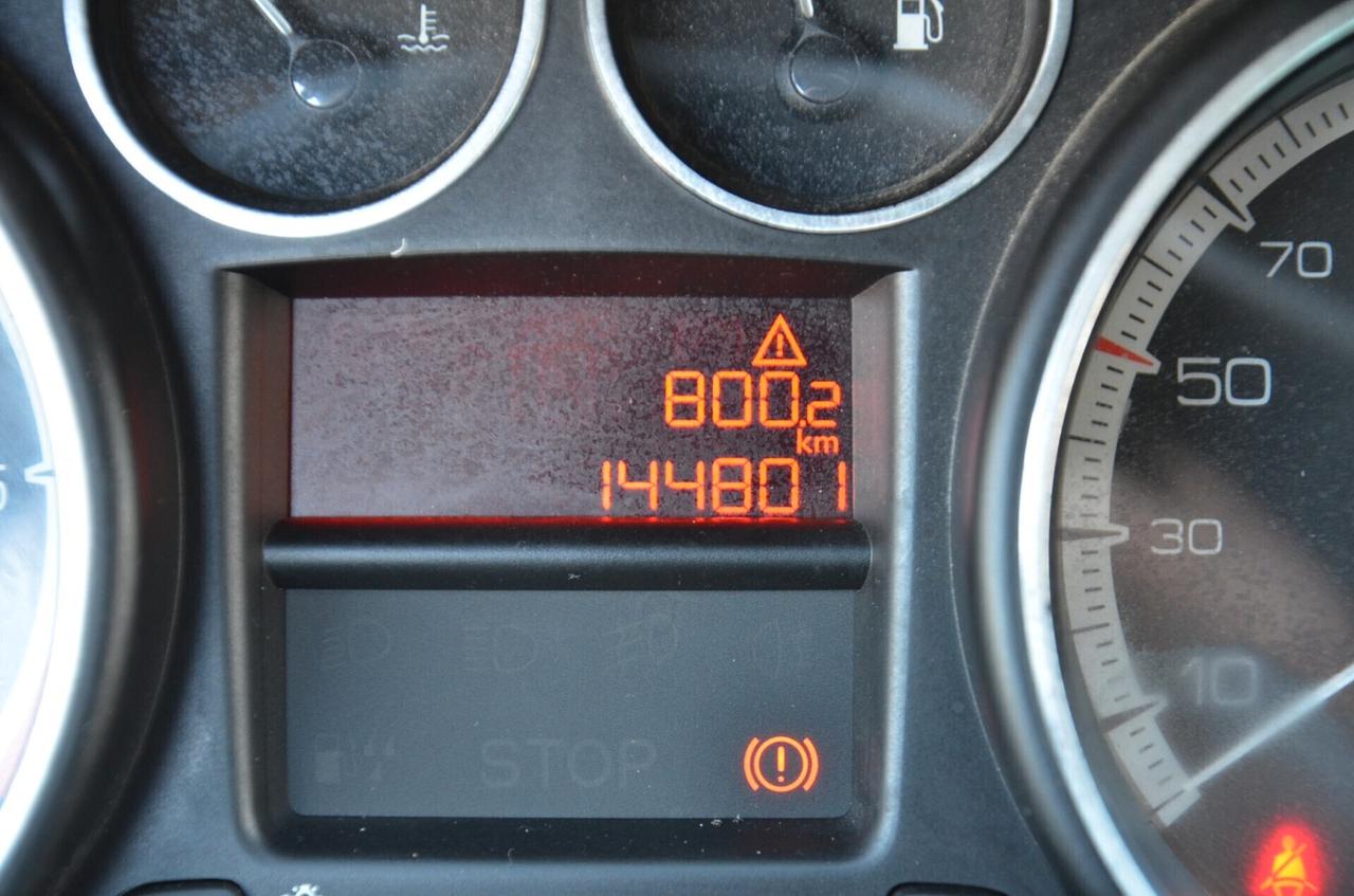 Peugeot 308 1.6 e-HDi 112CV Stop&Start CC Allure