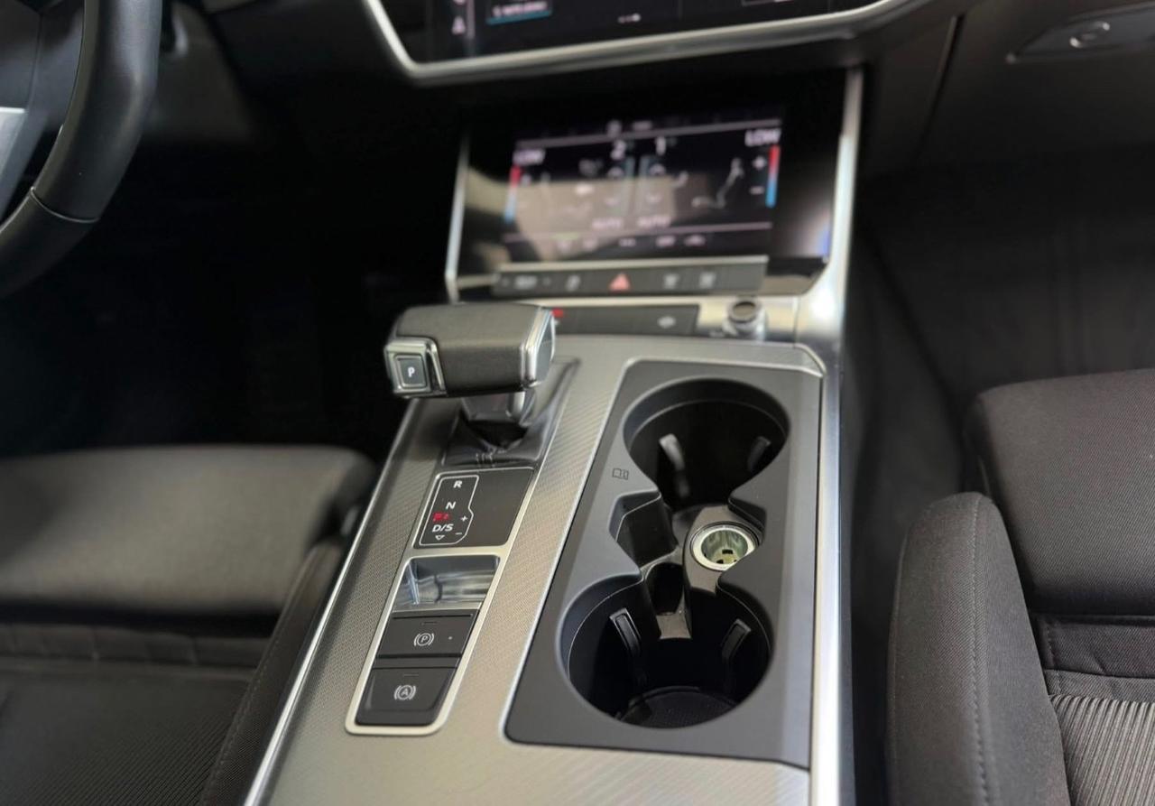 Audi A6 Avant 40 2.0 TDI S tronic Business Sport