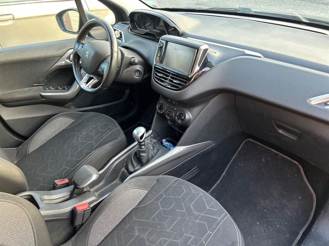 Peugeot 2008 BlueHDi LEGGI NOTE