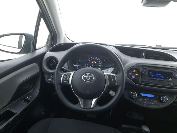 Toyota Yaris Hybrid Cool BR029170 1.5 Full Hybrid 101CV