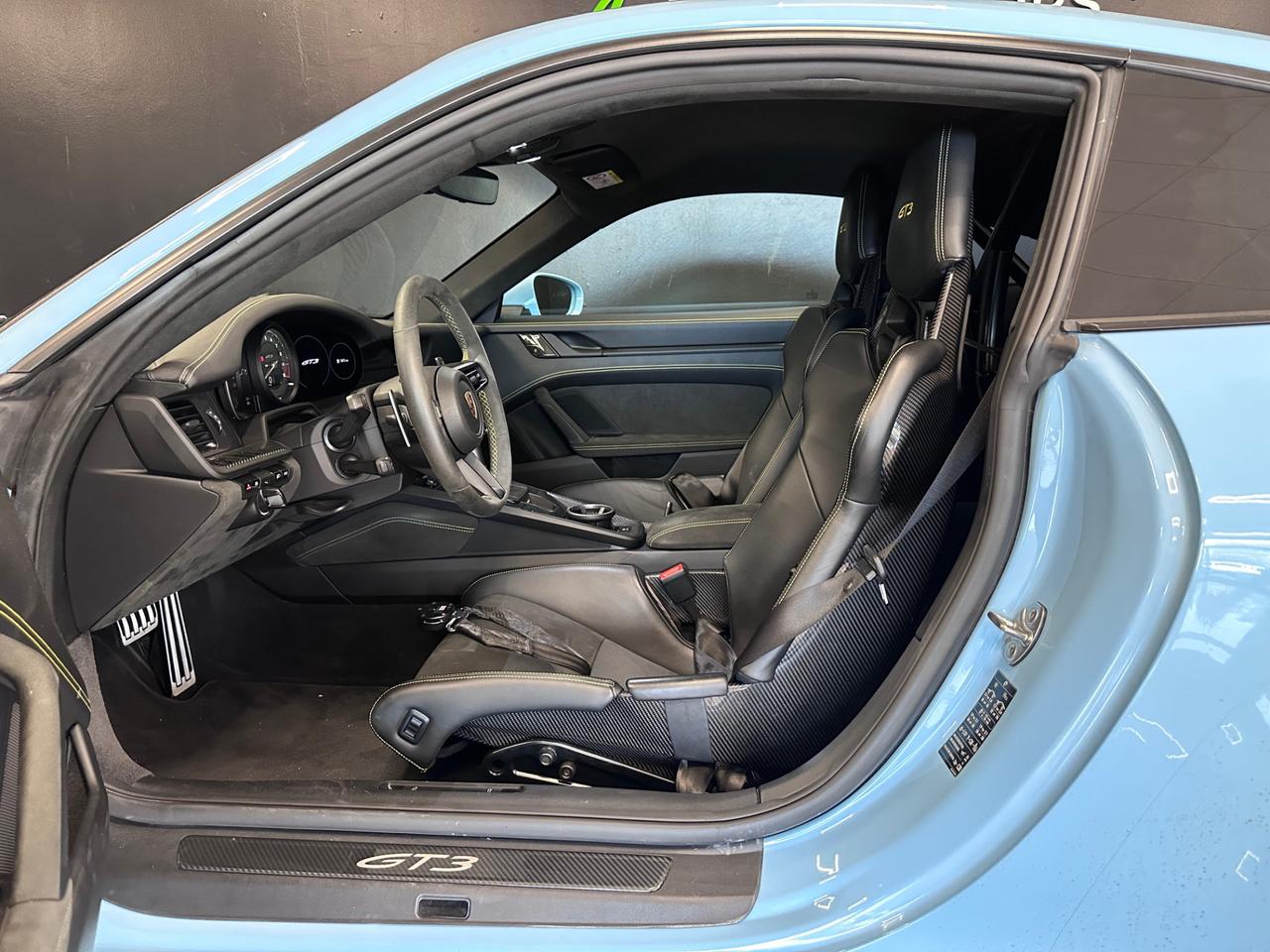 Porsche 911 Coupe 4.0 GT3 auto