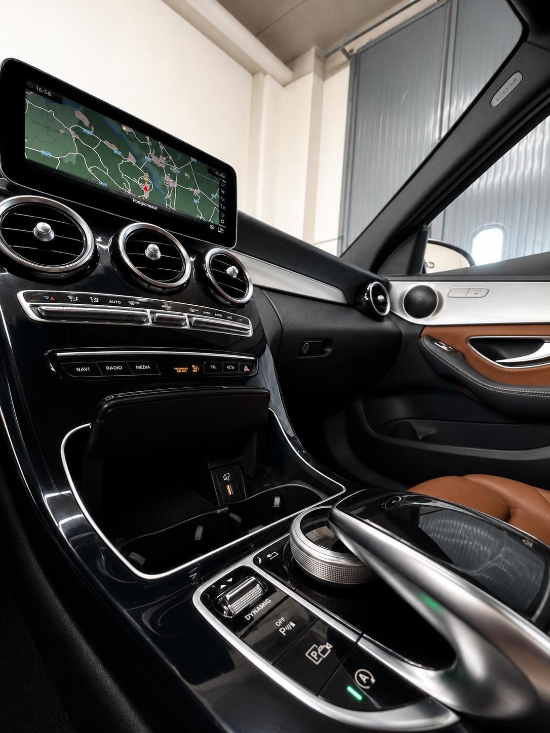 Mercedes-benz C 200 sw Auto EQ-Boost Coupé Premium Plus