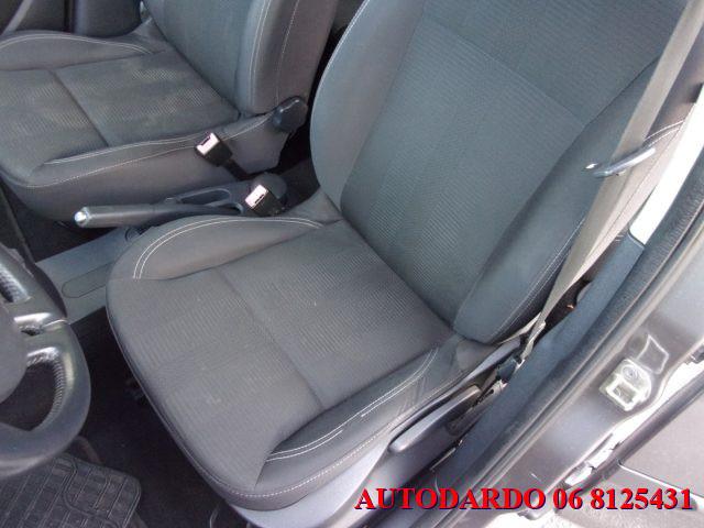 RENAULT Clio 1.2 16V TCE 100CV SporTour Dynamique