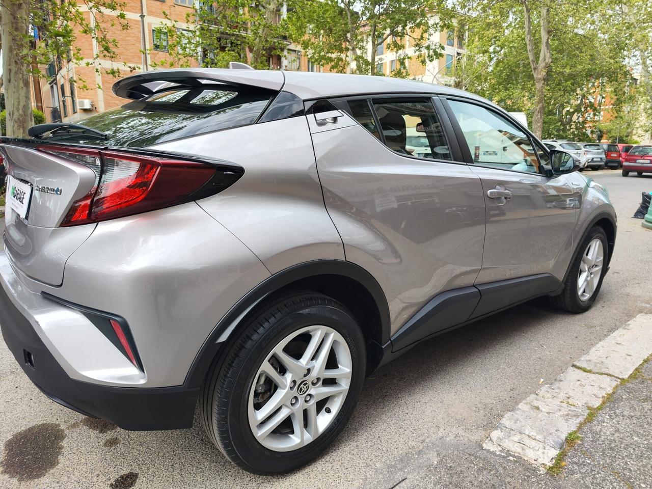 Toyota C-HR Hybrid Business NO OBBL. FINANZ.