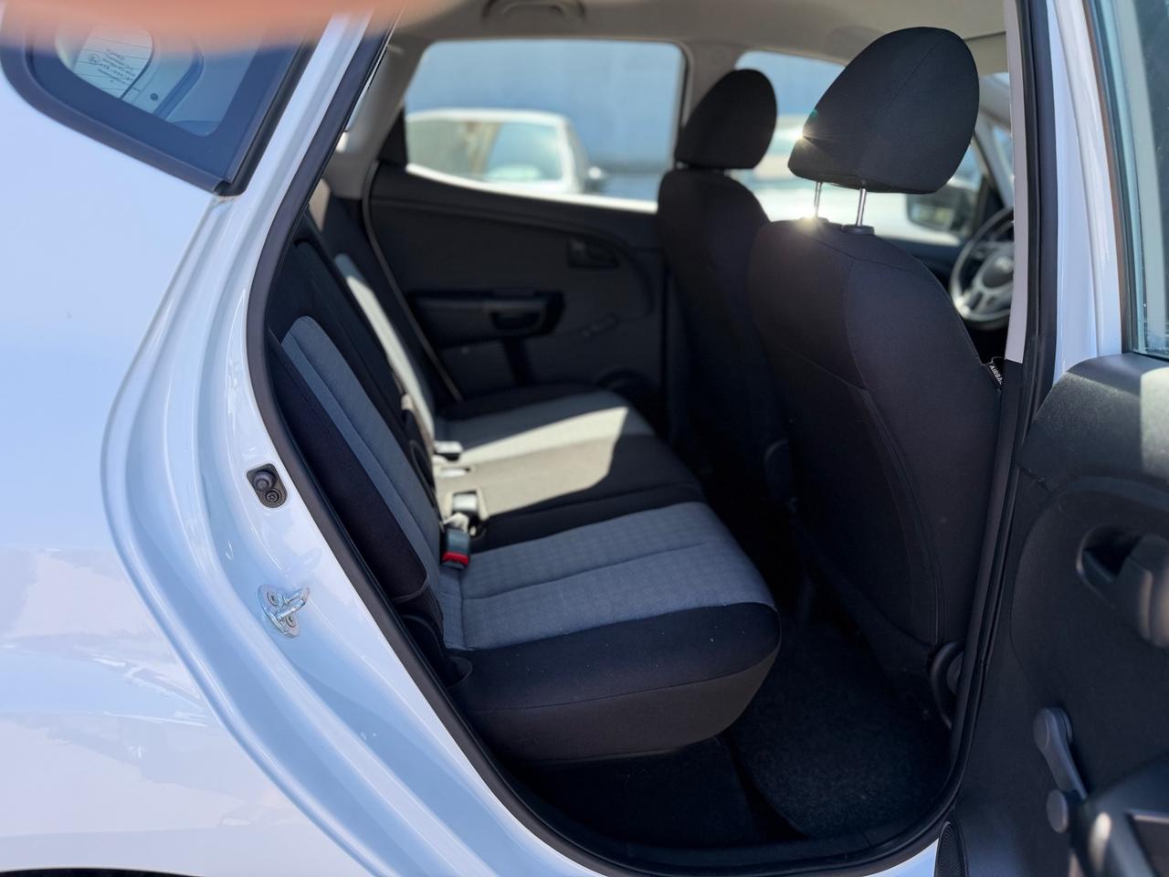 Kia Venga 1.4 CRDi 90CV Active IDEALE X NEOPATENTATI