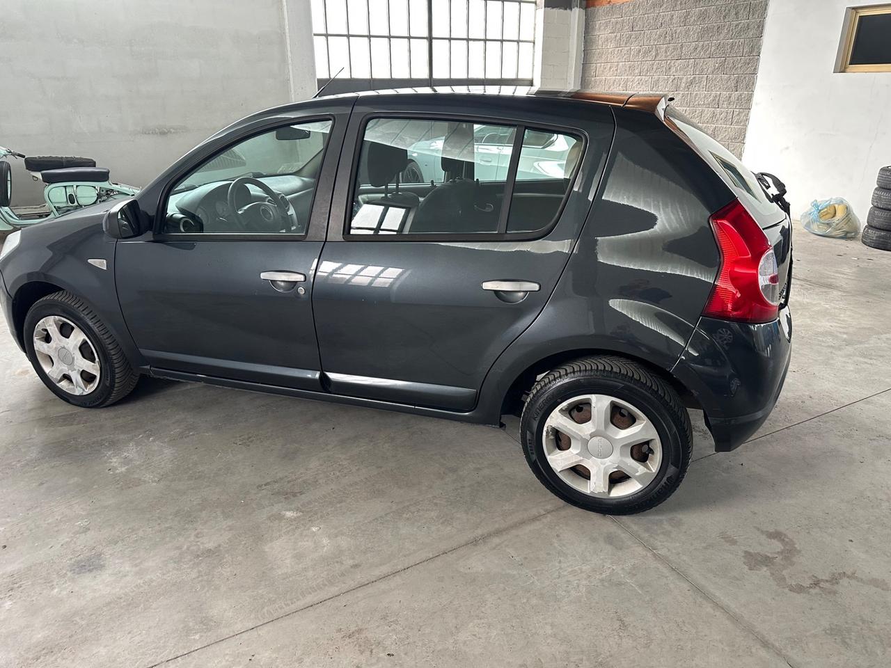 Dacia Sandero 1.5 dCi 75CV Lauréate