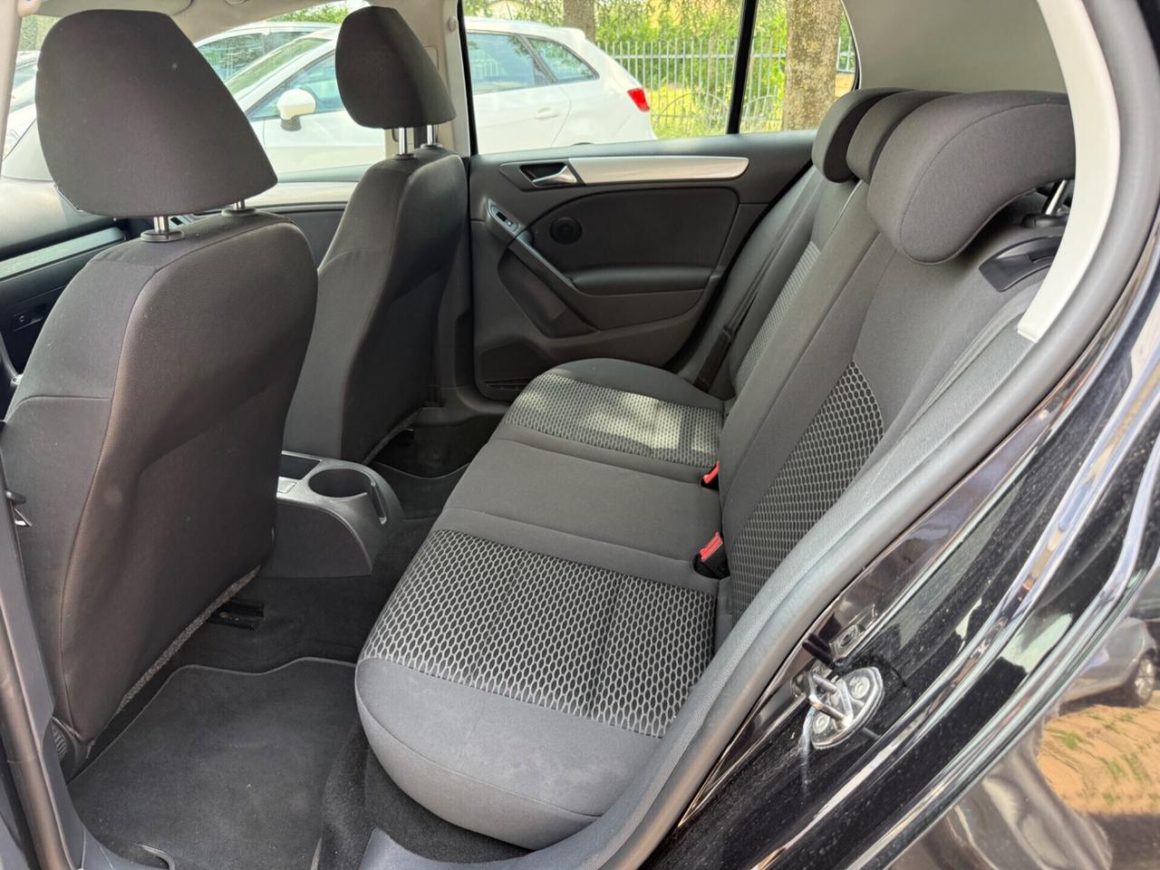 Volkswagen Golf 1.6 TDI DPF 5p. Highline
