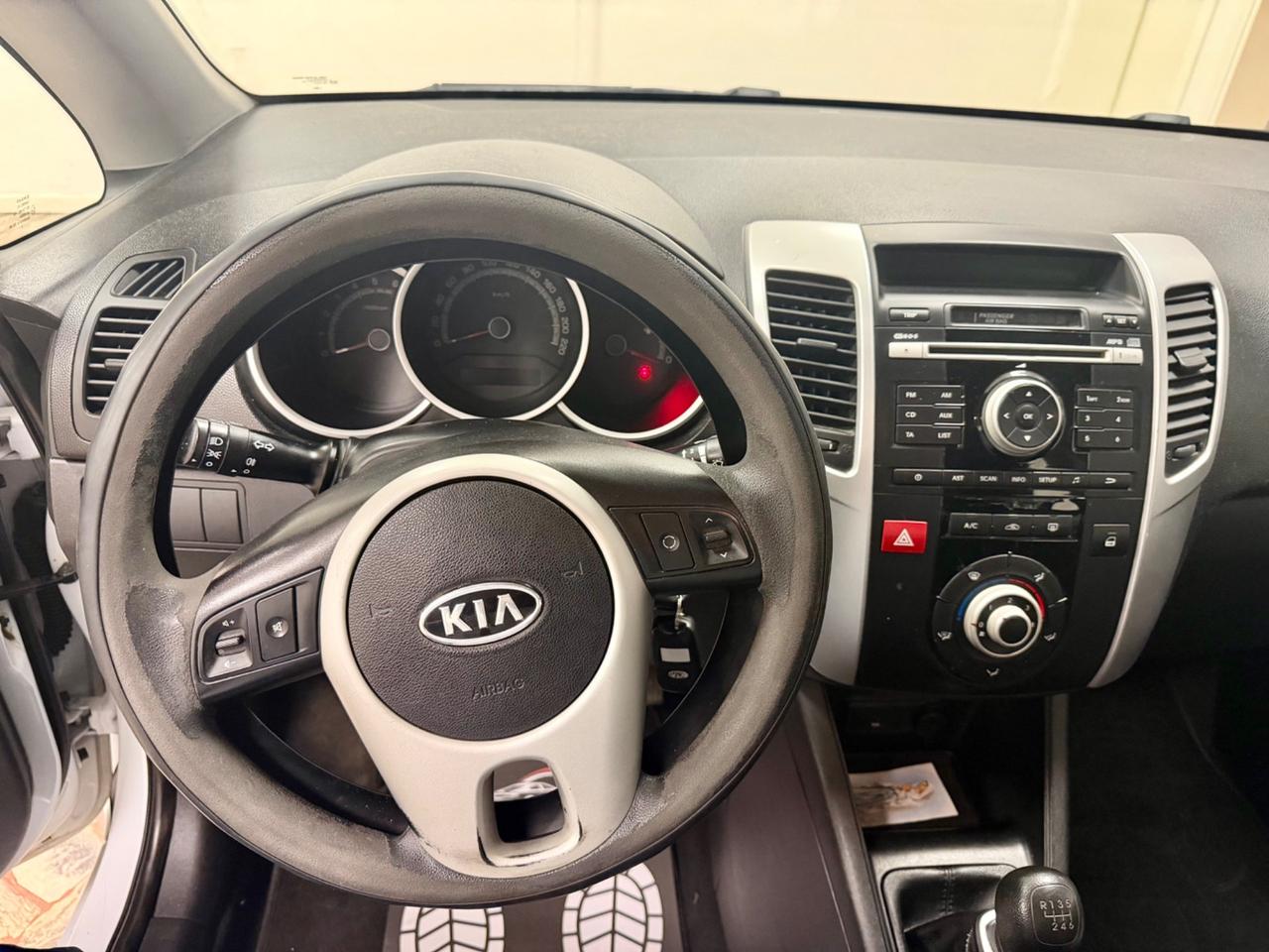 Kia Venga 1.4 CRDi 90CV Cool