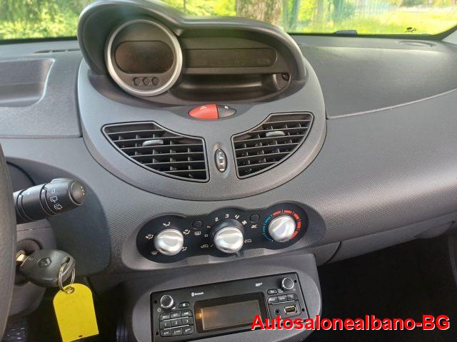 RENAULT Twingo 1.2 16V Live PER NEOPATENTATI