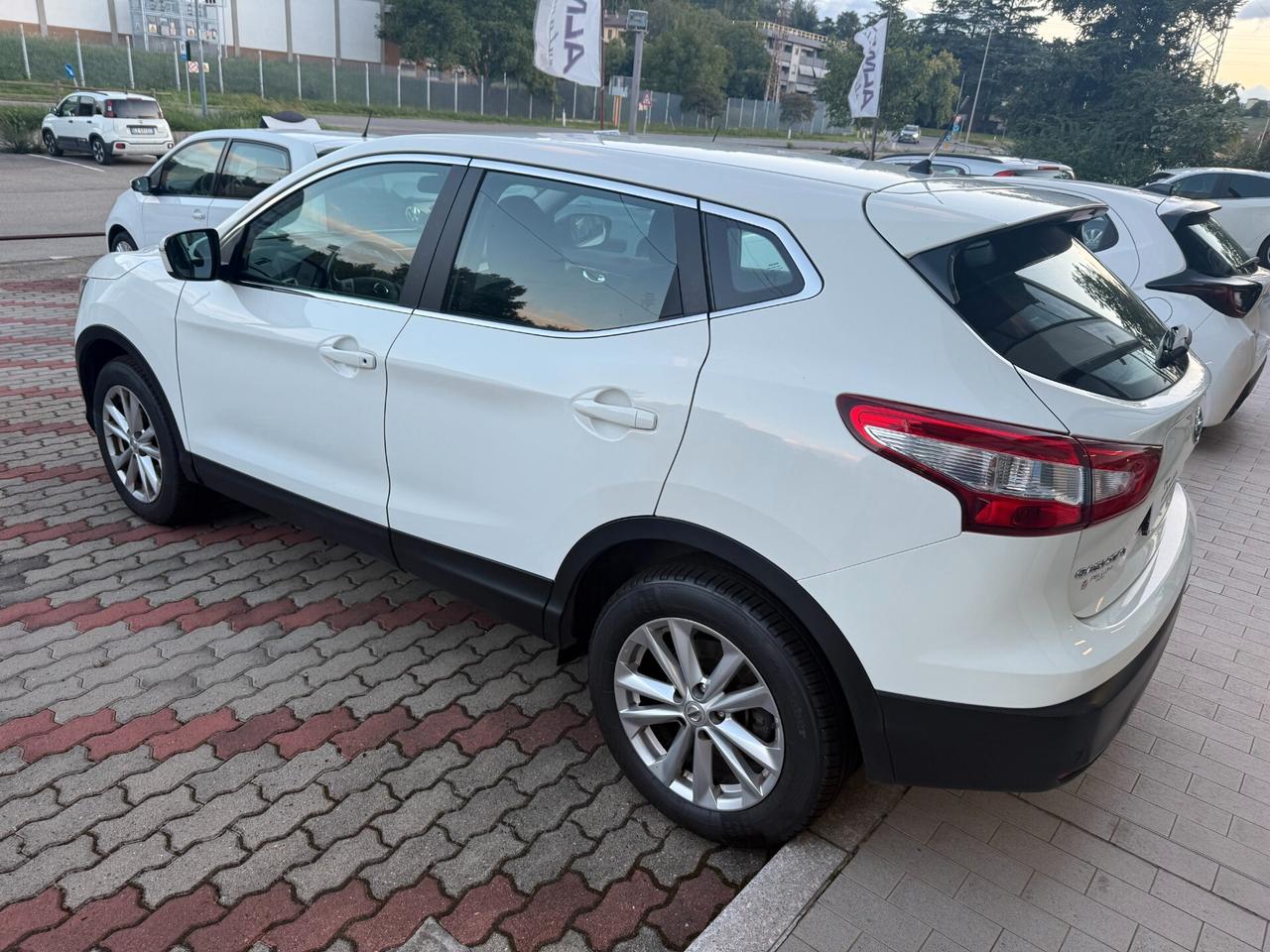 Nissan Qashqai 1.2 DIG-T Acenta