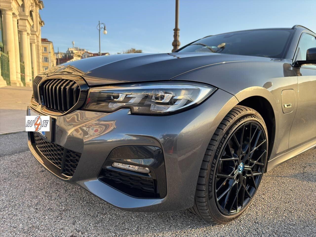 Bmw 320 e Touring M Sport IBRIDA - GANCIO TRAINO