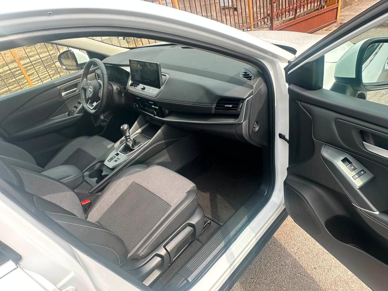 Nissan Qashqai 1.3 MHEV 140cv N-Connecta