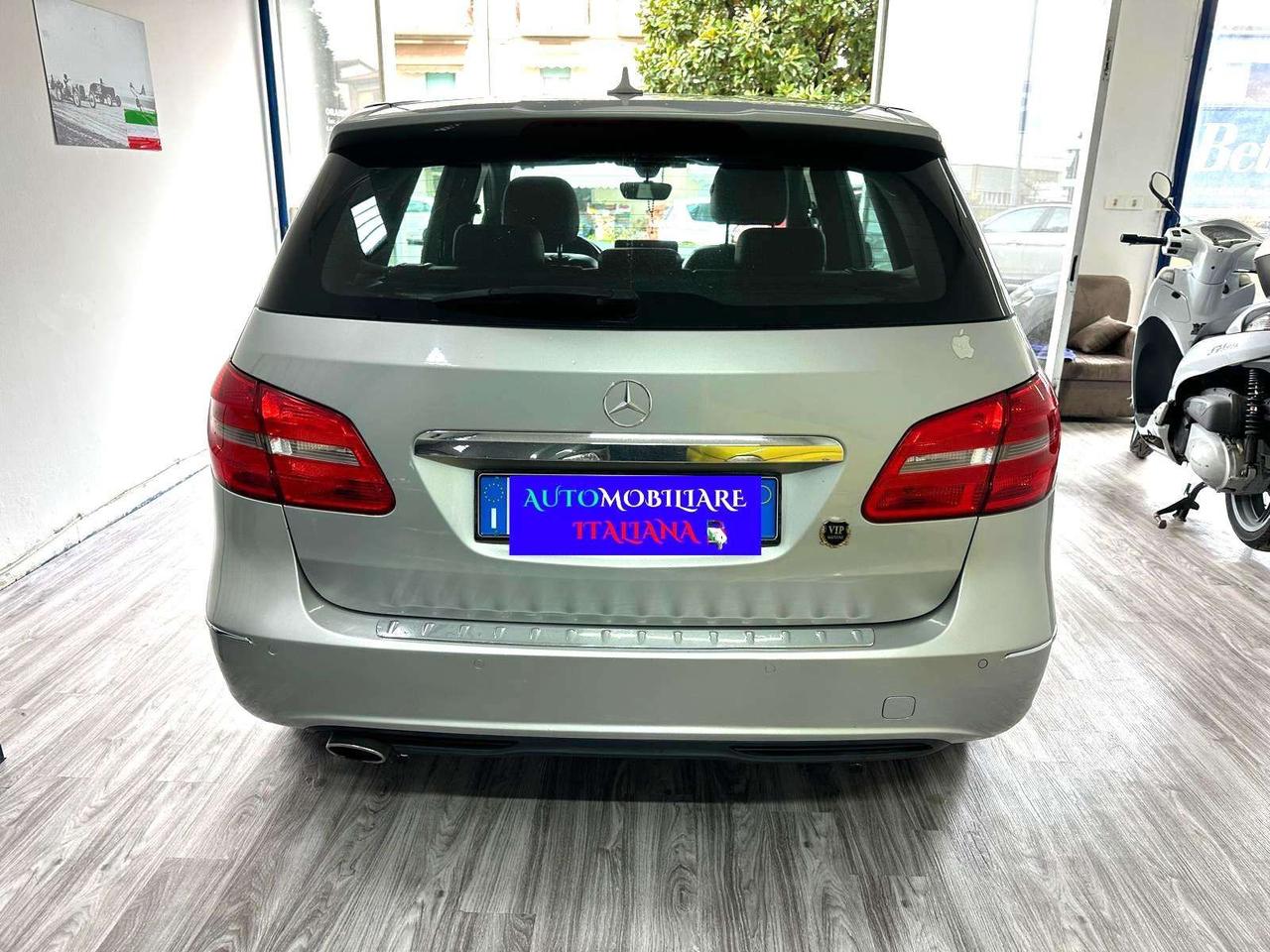 Mercedes-Benz B 180 B 180 be Premium