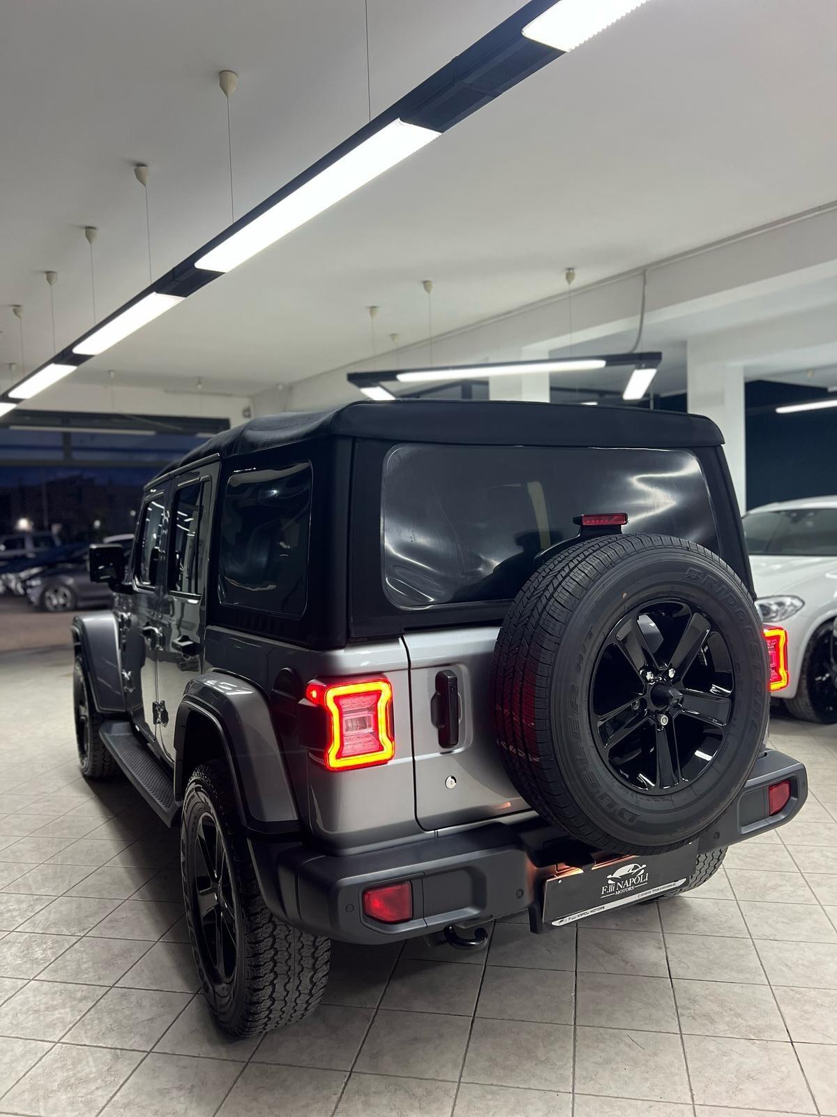 Jeep Wrangler Unlimited 2.2 Mjt II Night Eagle