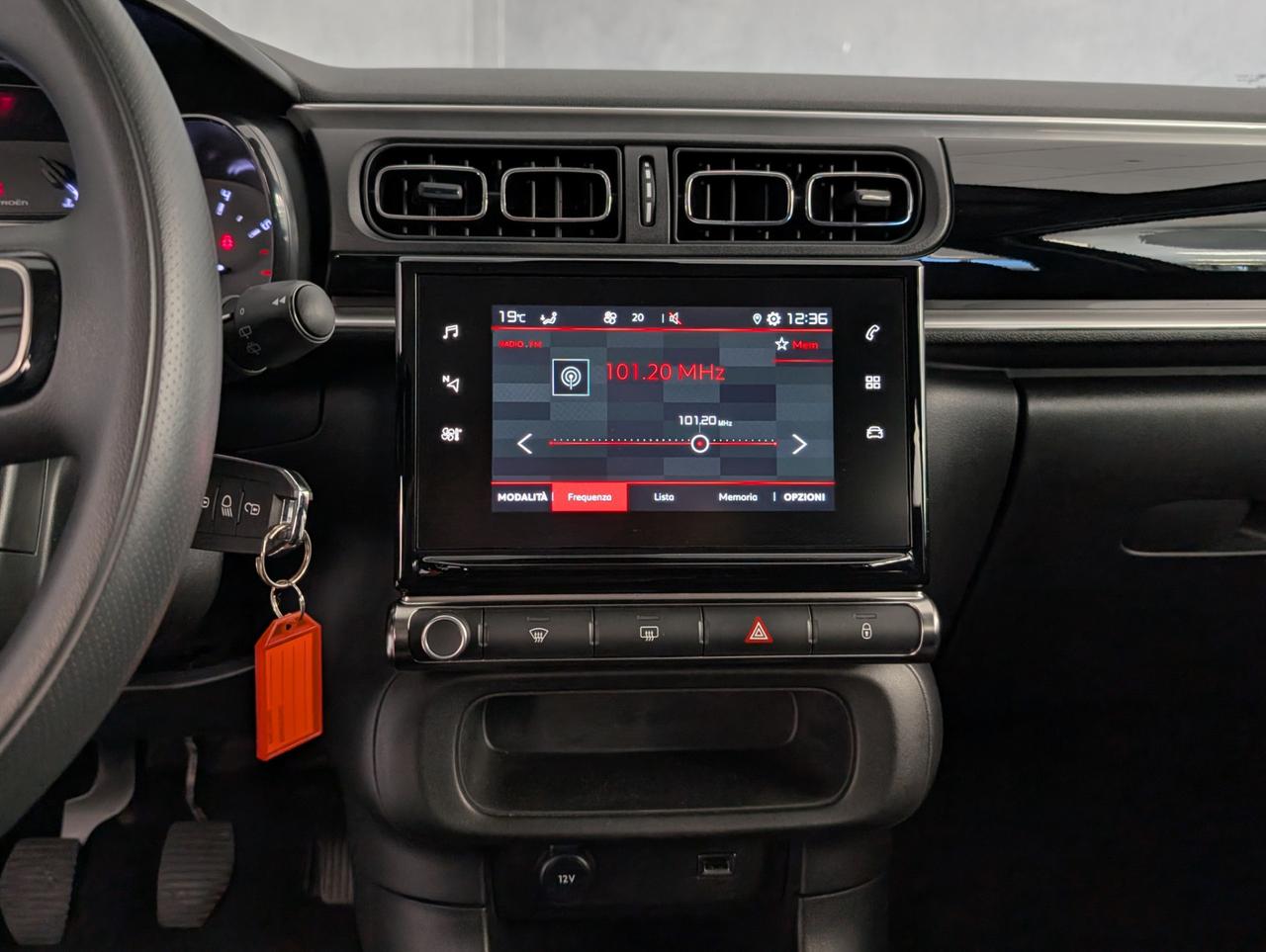 Citroen C3 1.2 puretech 83cv Shine