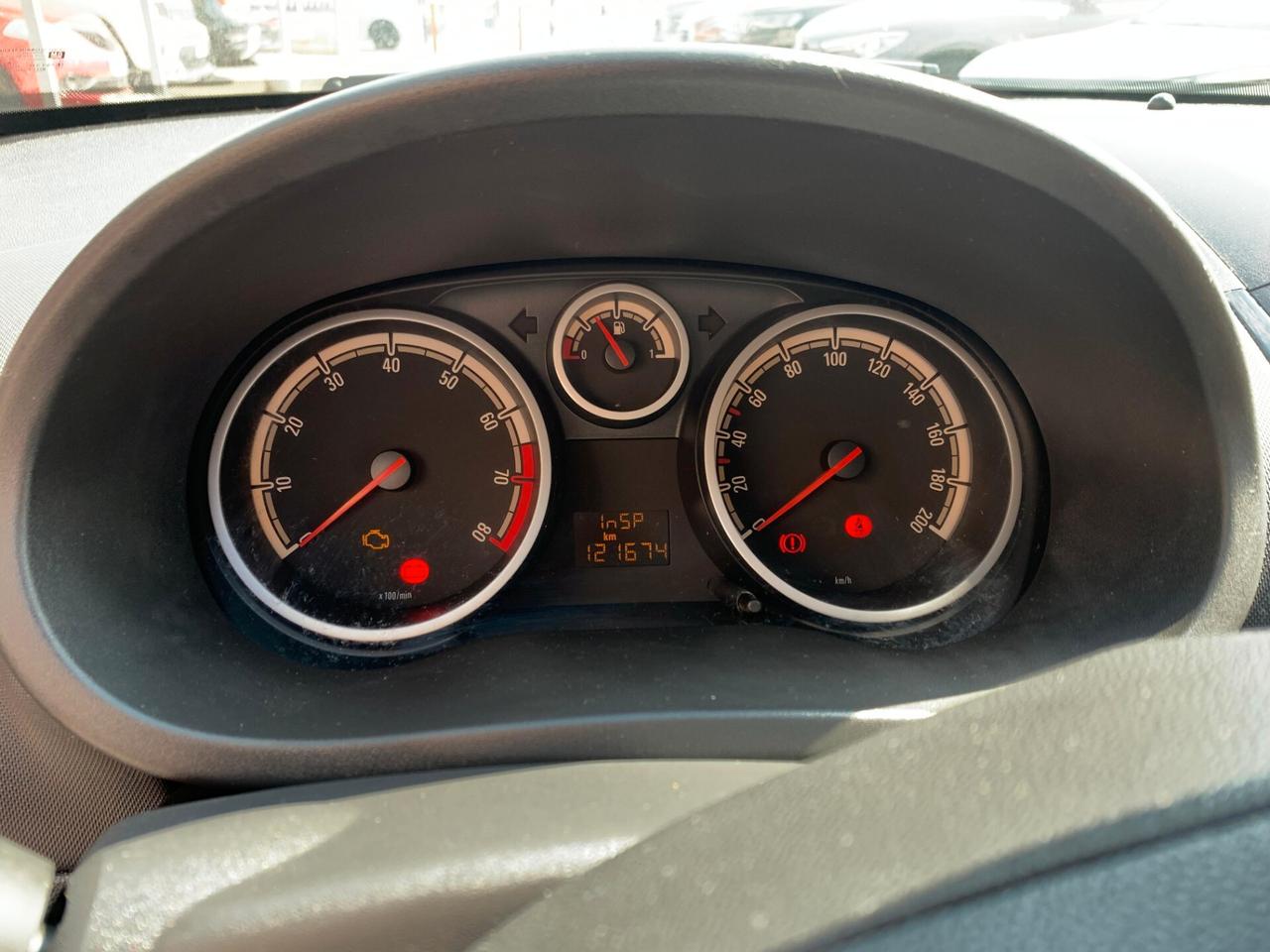 Opel Corsa 1.2 3 porte Club