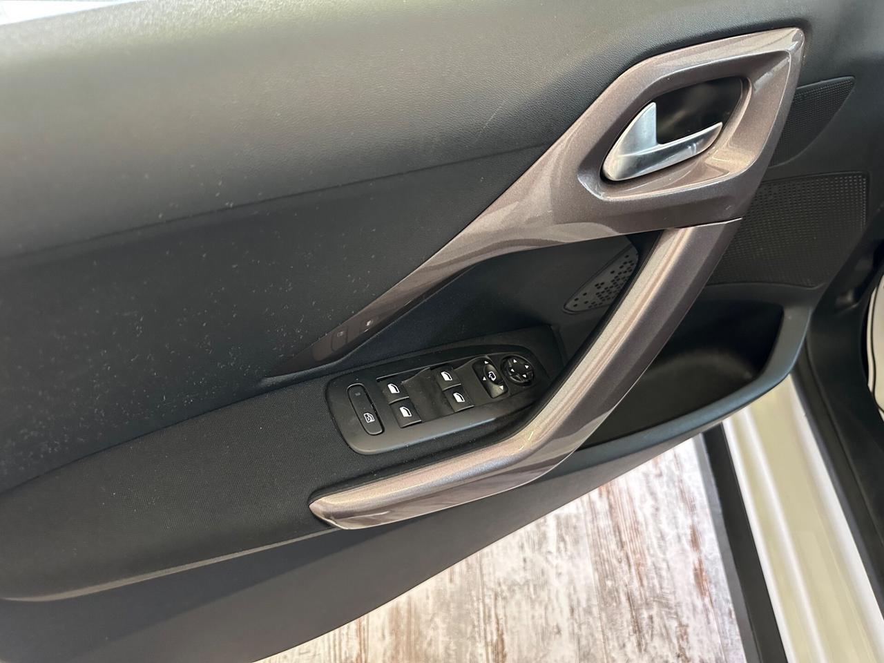 Peugeot 2008 1.4 HDi 68CV Ok Neopatentati