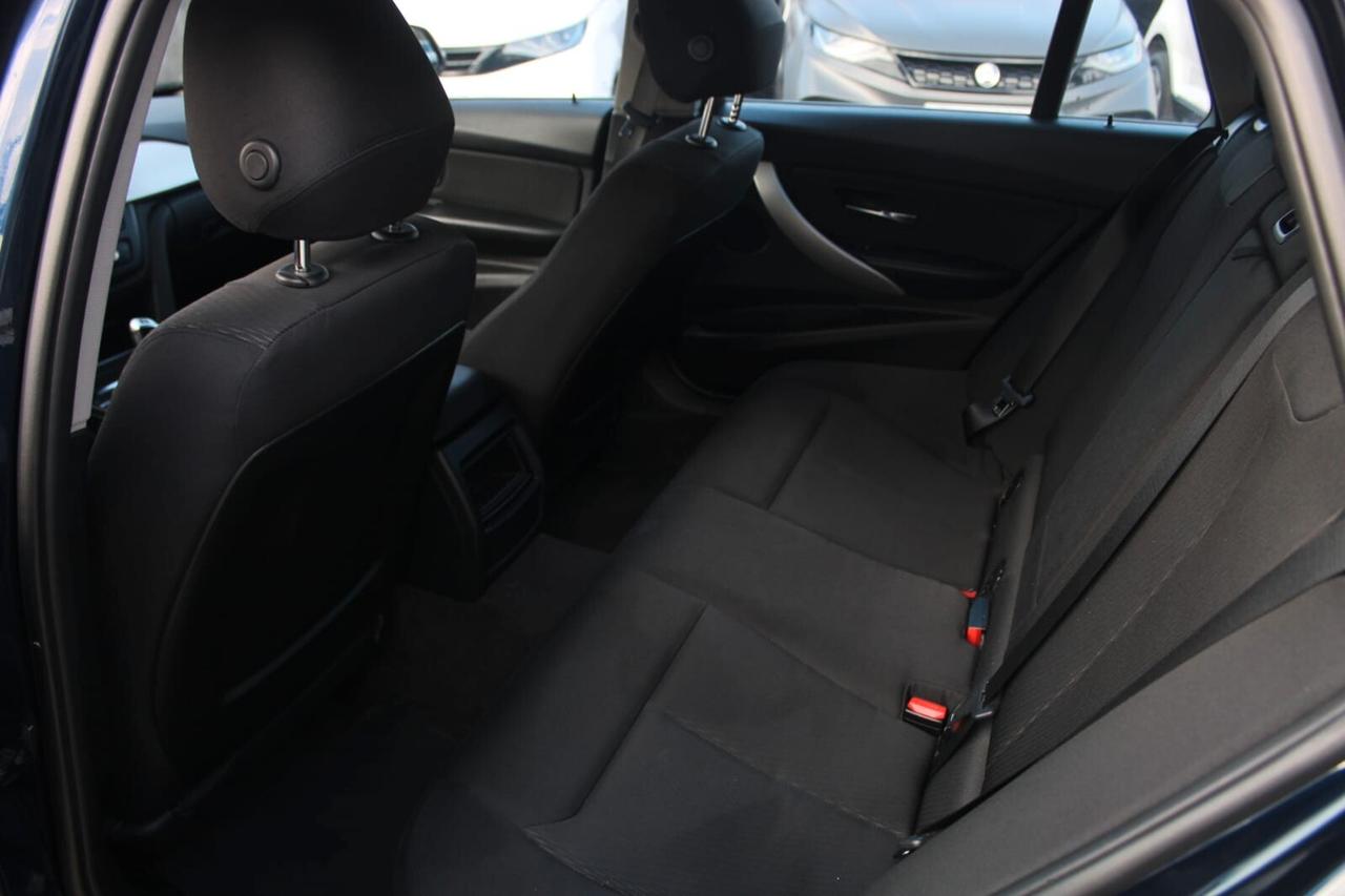 Bmw 318 318d Touring Business aut.