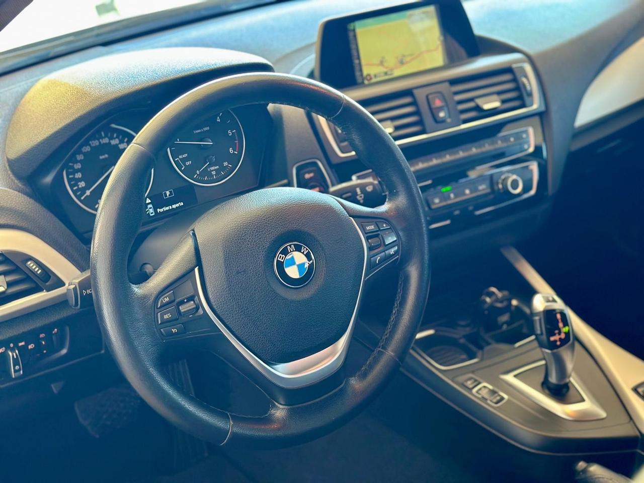 Bmw 120 120d 5p. Advantage