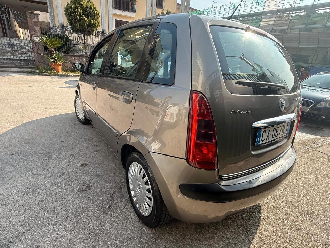 Lancia MUSA 1.9 Multijet Platino