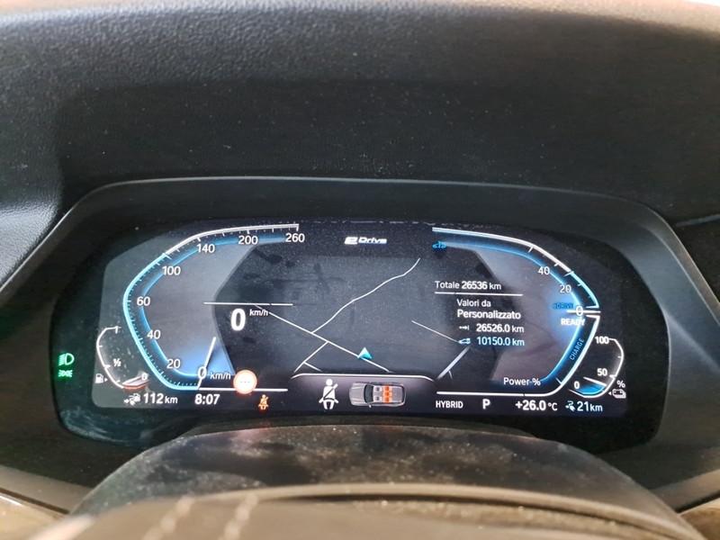 BMW X5 XDRIVE 45E BUSINESS AUTOM. SUV