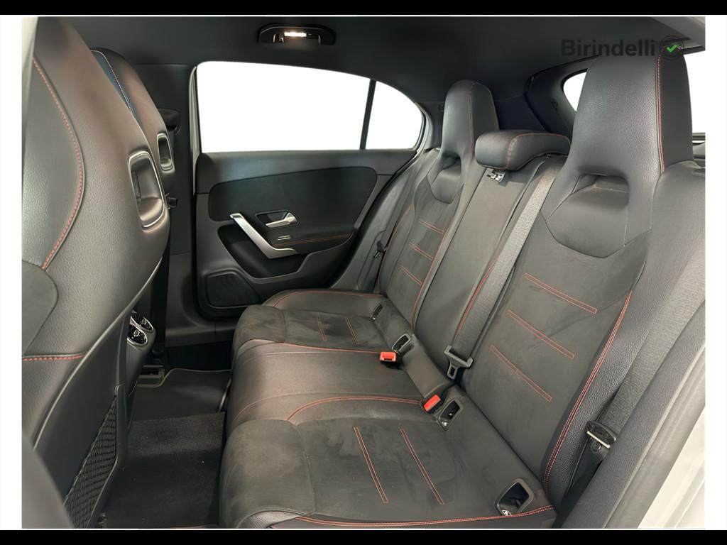 Mercedes-Benz Classe A (W177) - A 180 d Automatic Premium